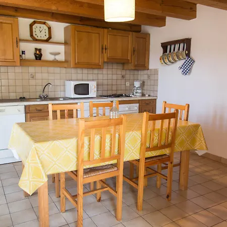 De Chantejals 5/7 Personnes * Termes (Lozere)